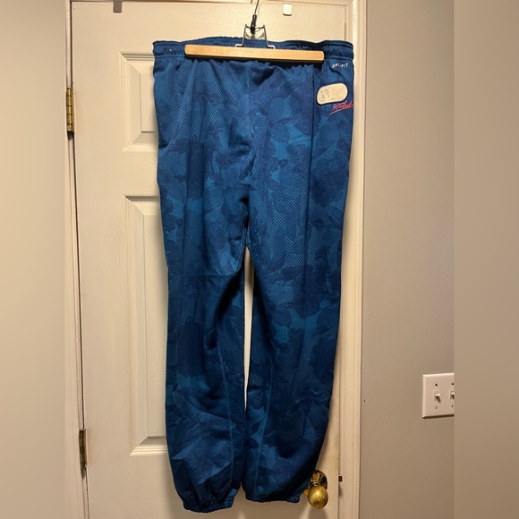 Nike DriFit Men’s Sweatpants - NWT! - Picture 5 of 6